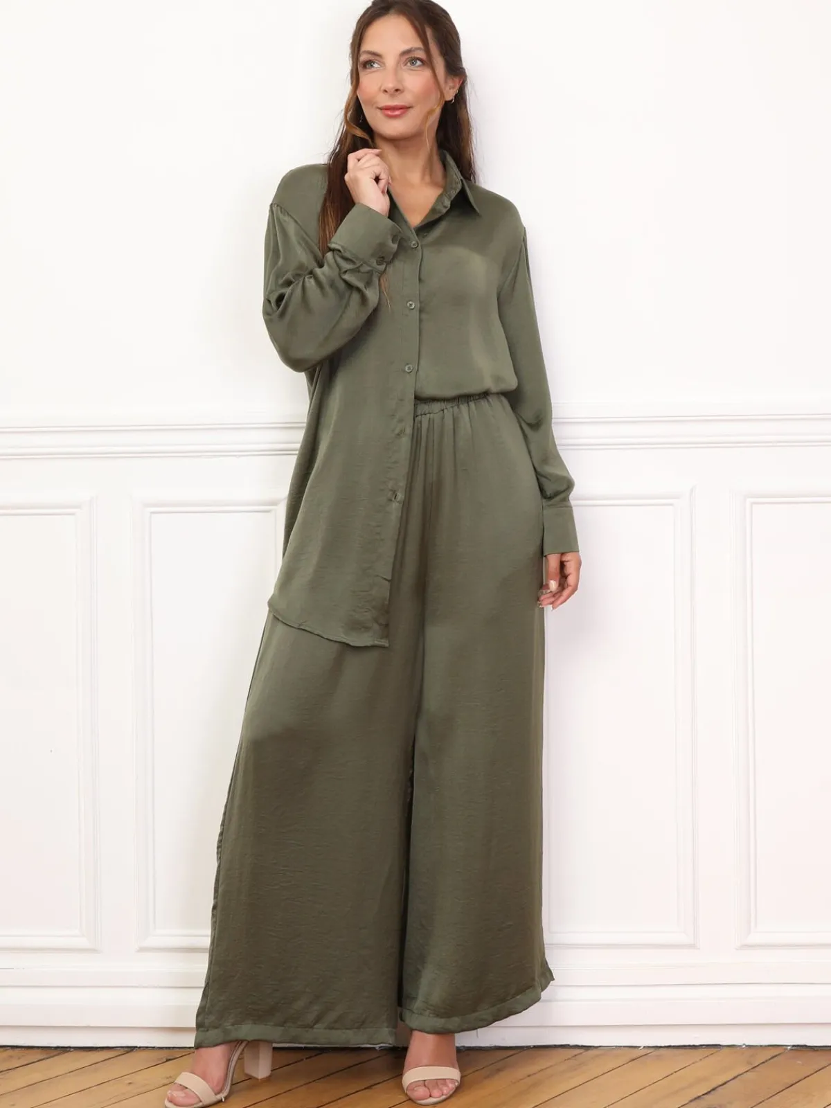 New La Modeuse Ensemble chemise pantalon satinés Kaki