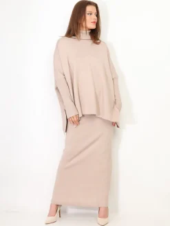 Hot La Modeuse Ensemble maille jupe longue et col roulé Beige