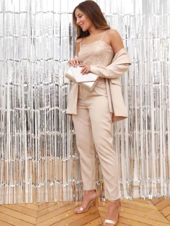 New La Modeuse Ensemble tailleur droit Beige