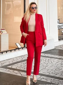 Discount La Modeuse Ensemble tailleur droit Rouge