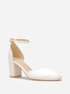 Sale La Modeuse Escarpins à bout arrondi et bride Blanc