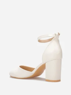 Sale La Modeuse Escarpins à bout arrondi et bride Blanc