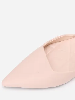Online La Modeuse Escarpins à bout pointu Beige