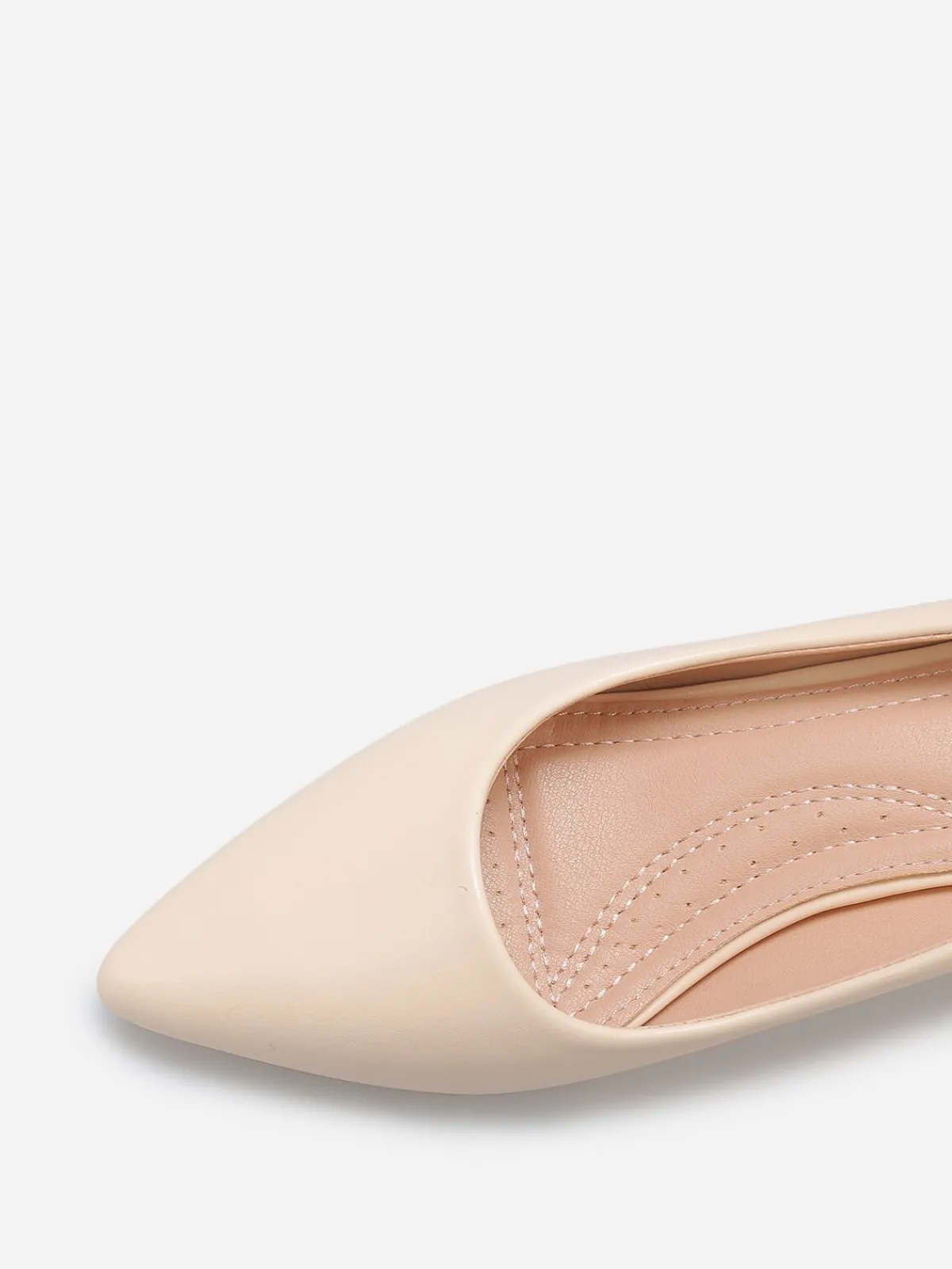 Clearance La Modeuse Escarpins à talon carré Beige