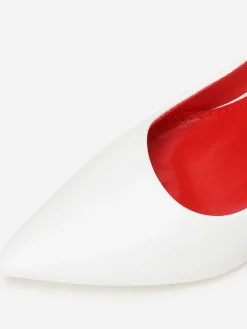 Discount La Modeuse Escarpins asymétriques à talon verni Blanc