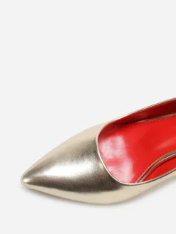New La Modeuse Escarpins asymétriques à talon verni Doré