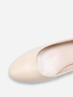 Hot La Modeuse Escarpins basiques à talon carré Nude