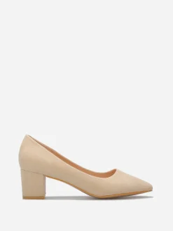 Online La Modeuse Escarpins en suédine à bout pointu Beige