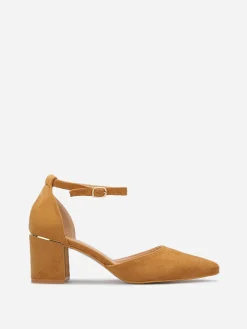 Hot La Modeuse Escarpins en suédine à détails dorés Camel