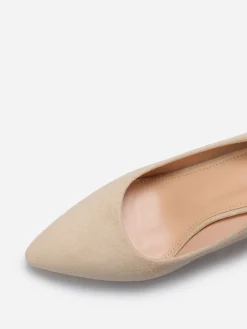 La Modeuse Escarpins en suédine et talon carré Beige