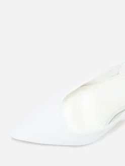 New La Modeuse Escarpins ouverts pointus à talon fin Blanc