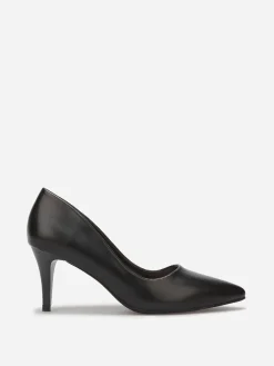 Outlet La Modeuse Escarpins pointus à talon fin Noir