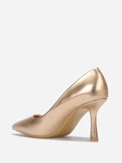 Outlet La Modeuse Escarpins pointus en simili métallisé Dorérose
