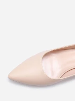 La Modeuse Escarpins pointus kitten heel Nude