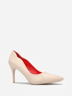 Hot La Modeuse Escarpins pointus vernis Beige