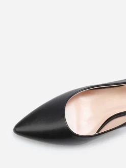 Discount La Modeuse Escarpins slingback pointus à bride réglable Noir