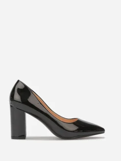 La Modeuse Escarpins vernis à bout pointu Noir