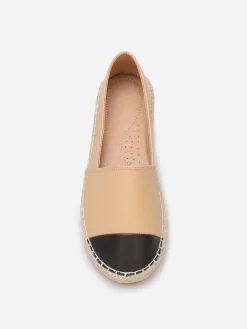 Sale La Modeuse Espadrilles en simili bicolores Beige