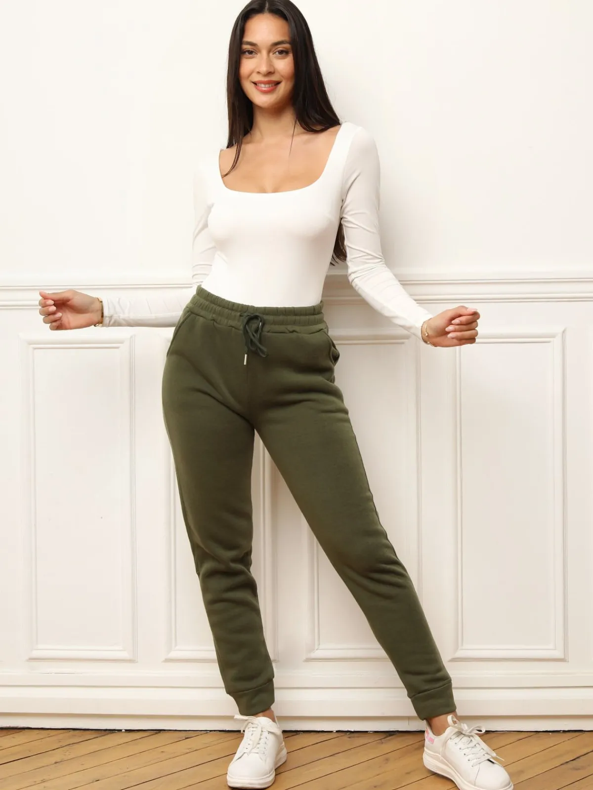 Best La Modeuse Jogging classique à taille haute Kaki