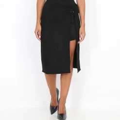La Modeuse Jupe asymétrique fendue en suédine Noir