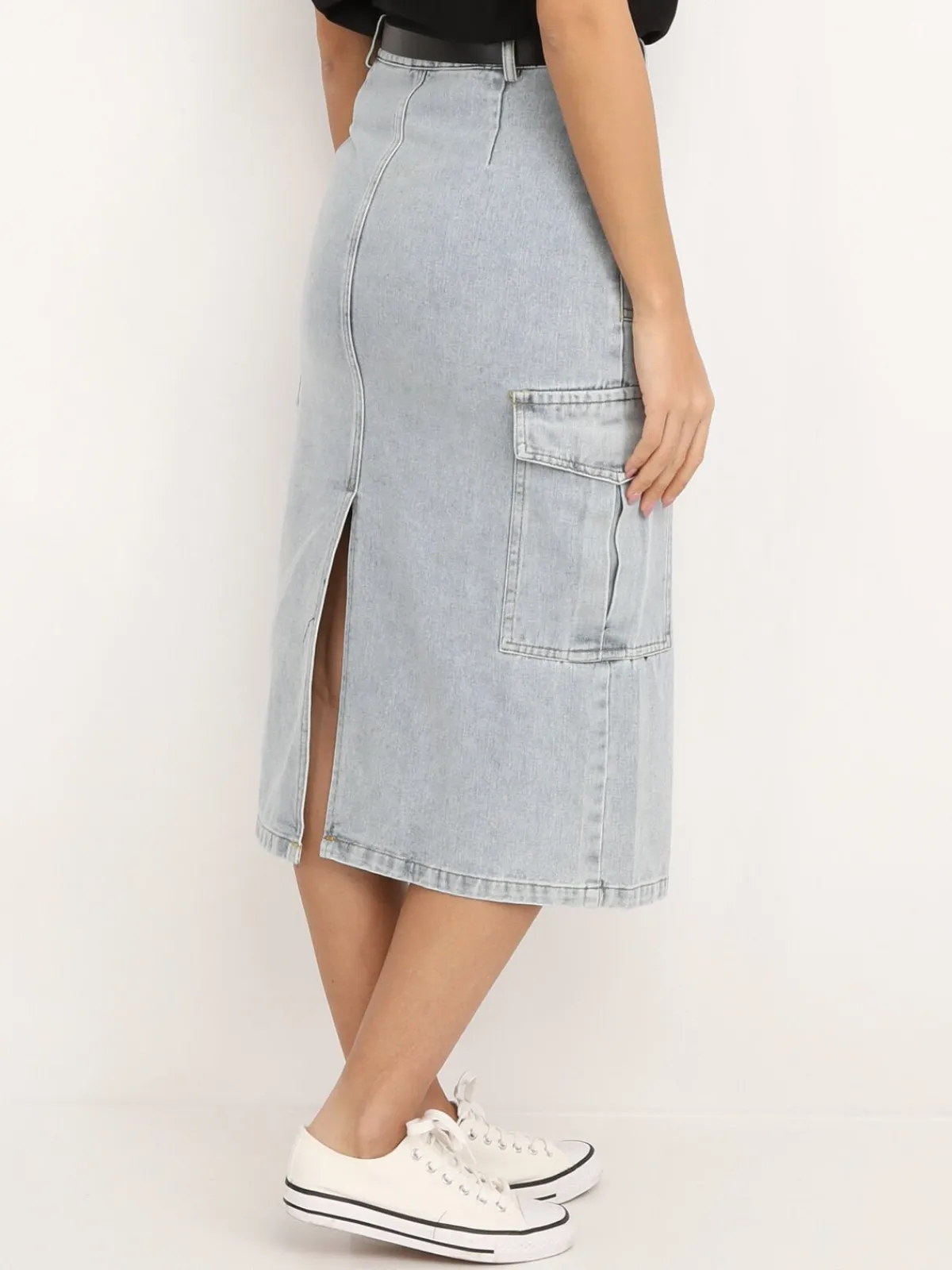La Modeuse Jupe cargo en jeans avec ceinture BleuClair