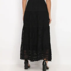Sale La Modeuse Jupe en crochet et dentelle Noir