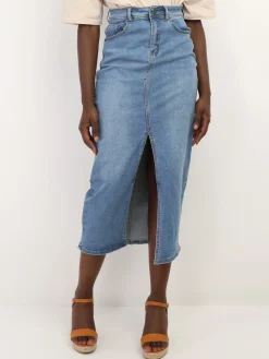 Discount La Modeuse Jupe en denim mi-longue et fendue Bleu