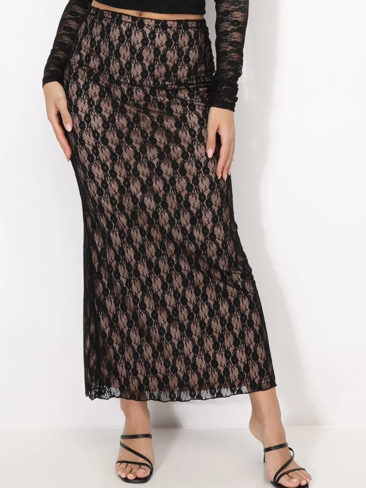 New La Modeuse Jupe longue en dentelle Noir