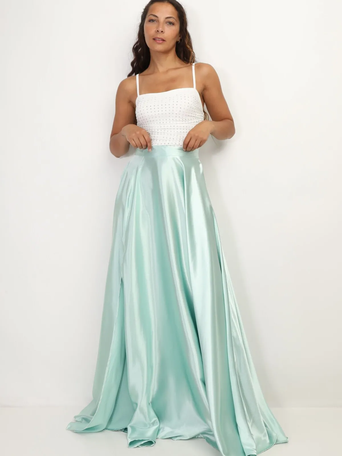 Sale La Modeuse Jupe longue taille haute effet satiné Vertclair