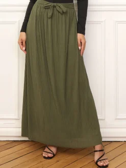 Online La Modeuse Jupe longue évasée et plissée Kaki