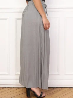 New La Modeuse Jupe longue évasée et plissée Gris