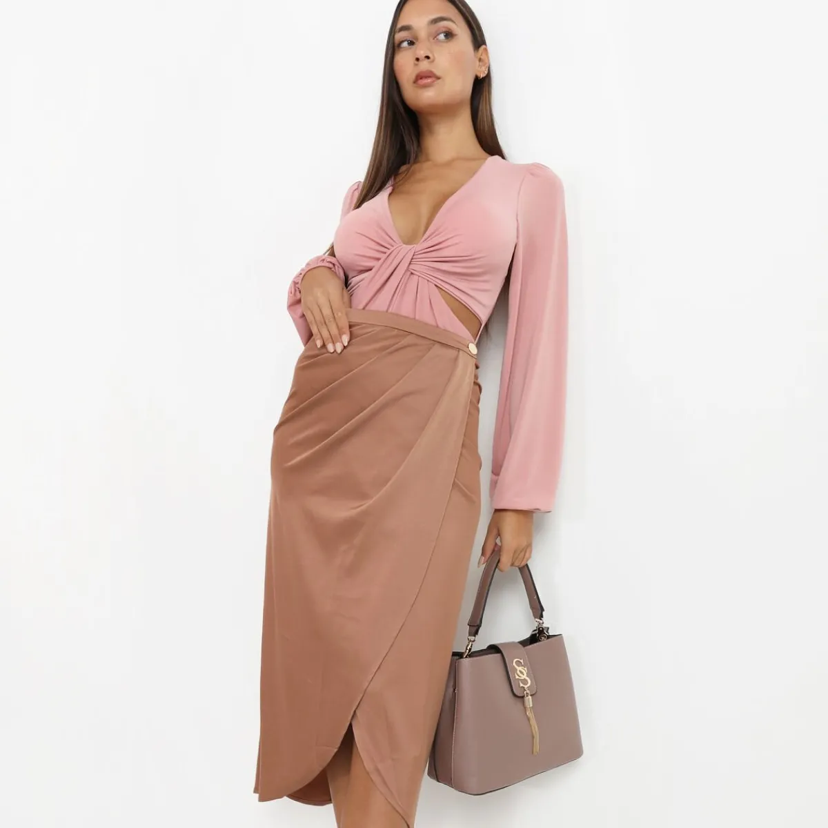 Best La Modeuse Jupe mi-longue portefeuille satinée Camel