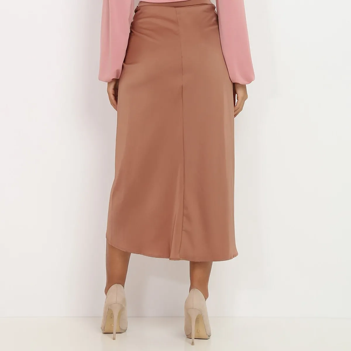 Best La Modeuse Jupe mi-longue portefeuille satinée Camel