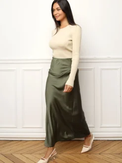 Discount La Modeuse Jupe satinée longue et droite Kaki