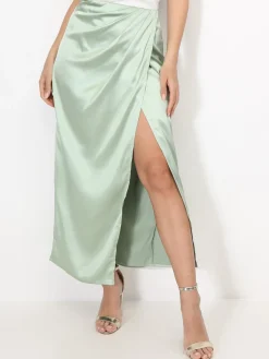 Discount La Modeuse Jupe satinée style portefeuille Vertclair