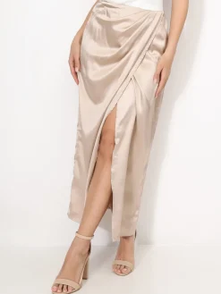 Best La Modeuse Jupe satinée style portefeuille Beige