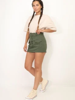 New La Modeuse Jupe-short ceinturée à poches Kaki
