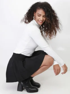 Best La Modeuse Jupe-short plissée avec ceinture Noir