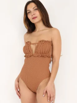 Hot La Modeuse Maillot de bain 1 pièce texturé Camel