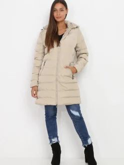 Outlet La Modeuse Manteau mi-long matelassé à capuche Beige