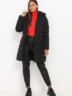 Outlet La Modeuse Manteau mi-long matelassé à capuche Noir