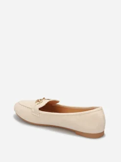 Online La Modeuse Mocassins à boucle en strass grandes tailles Beige