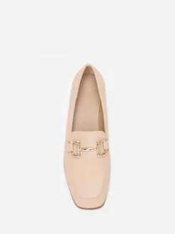 Hot La Modeuse Mocassins  à bout carré et anneaux Beige