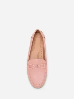 La Modeuse Mocassins à bride métallique et surpiqûres Rose