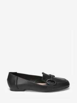 Online La Modeuse Mocassins  à bride métallique et surpiqûres Noir