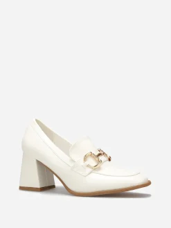 Online La Modeuse Mocassins à talon avec bout carré et mors doré Blanc