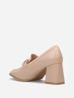 Sale La Modeuse Mocassins à talon avec bout carré et mors doré Taupe