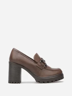 Sale La Modeuse Mocassins à talon cranté Marron