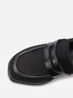 Online La Modeuse Mocassins à talon en suédine Noir