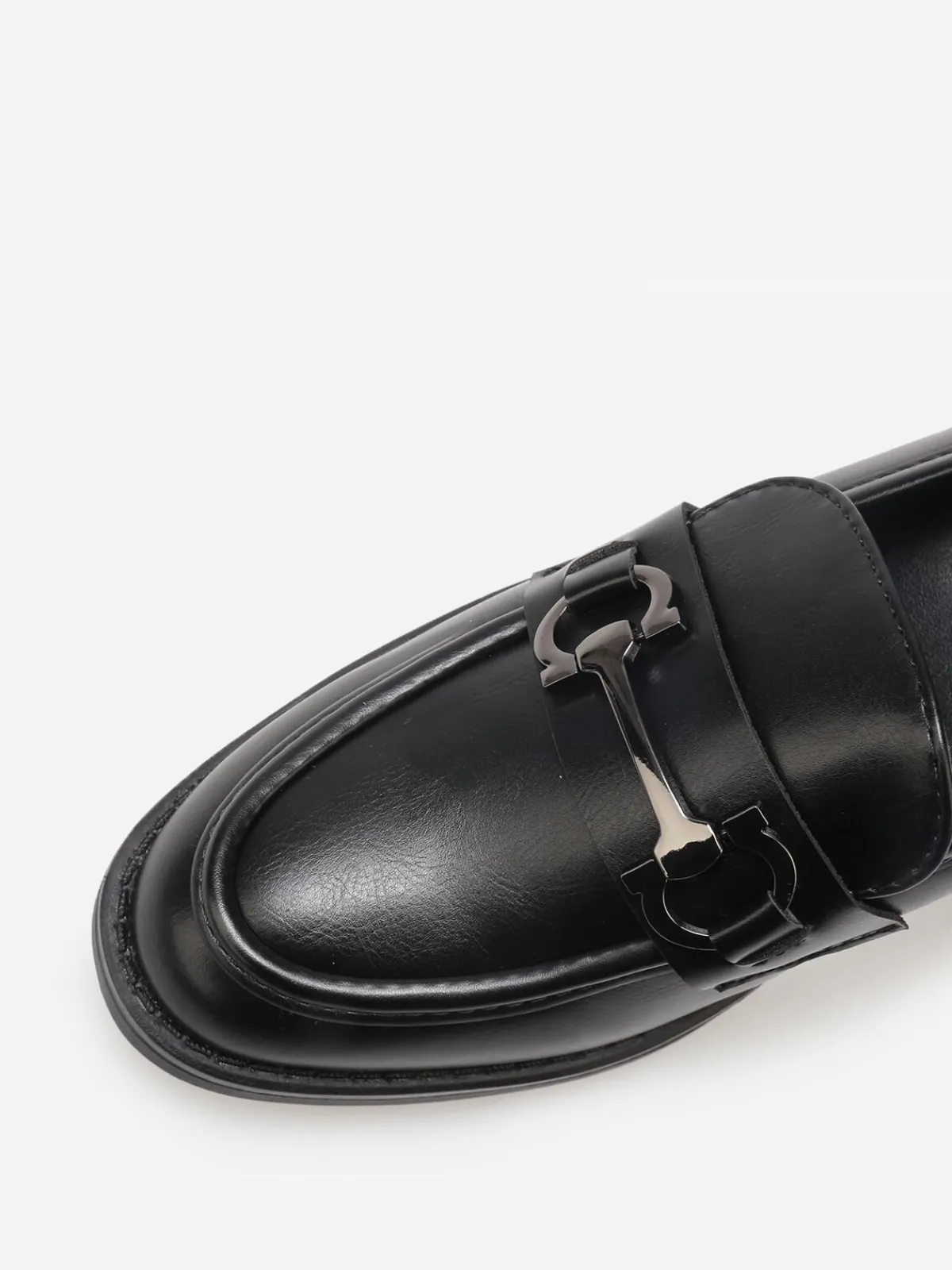 Best La Modeuse Mocassins à talon et mors métallique Noir